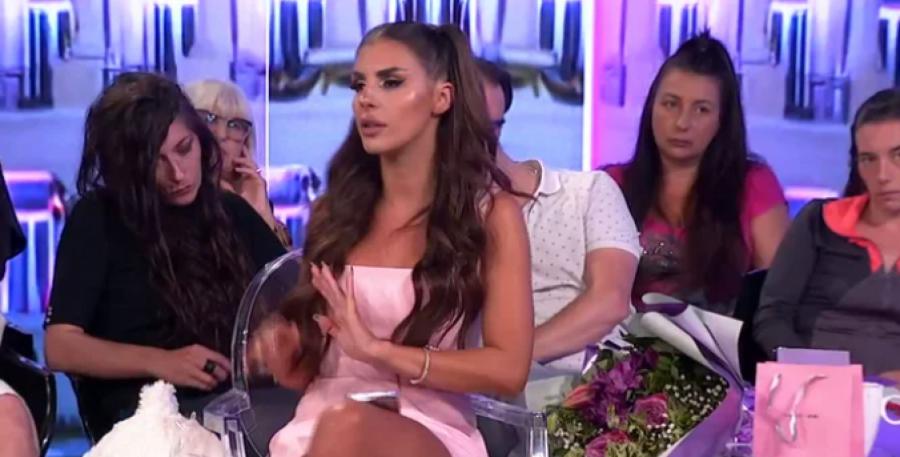 NE KAJE SE ZBOG MORBIDNIH IZJAVA Ena Čolić na udaru, nastao muk u studiju: "Prevrćeš grobove u svakoj svađi"