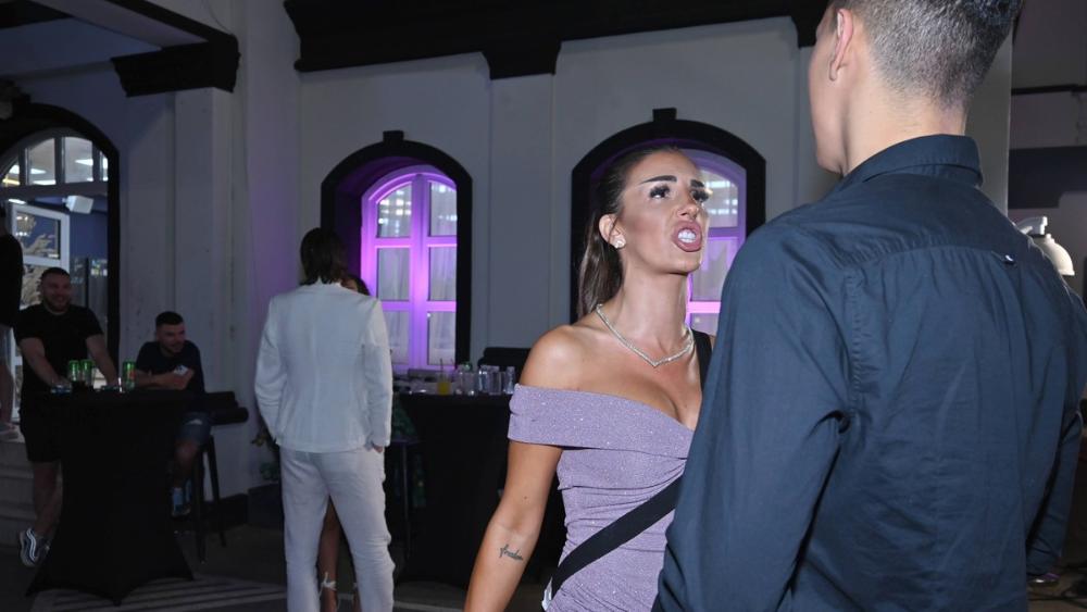 Ena Čolić i Jovan Pejić Peja se svađaju pred svima: Ti bi da me blatiš tu, je l?