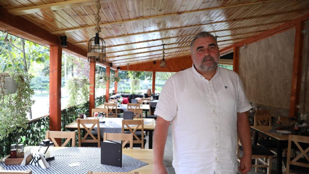 Miki Đuričić je za reklamu uzeo 30.000 evra: Renovirao je kuću u selu i ima nekoliko poslova