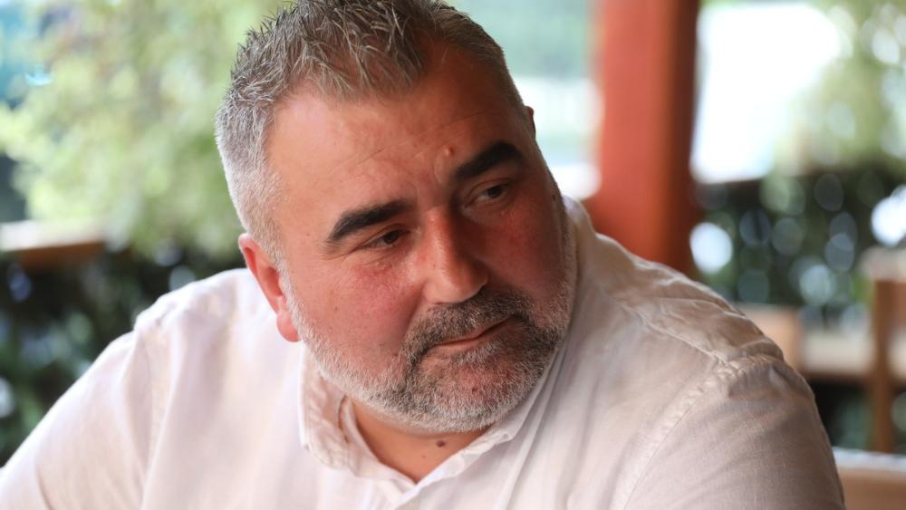 Ovo je žena Mikija Đuričića koja se bavi ozbiljnim poslom: Evo kako uživaju na imanju