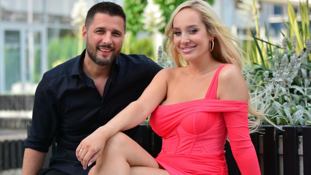 "VIDEO JE CELO MOJE TELO, VIDEO ME NEOKUPANU, RAŠČUPANU, A VOLI ME" Luna Đogani ogolela dušu o odnosu sa Markom: "Moj partner"