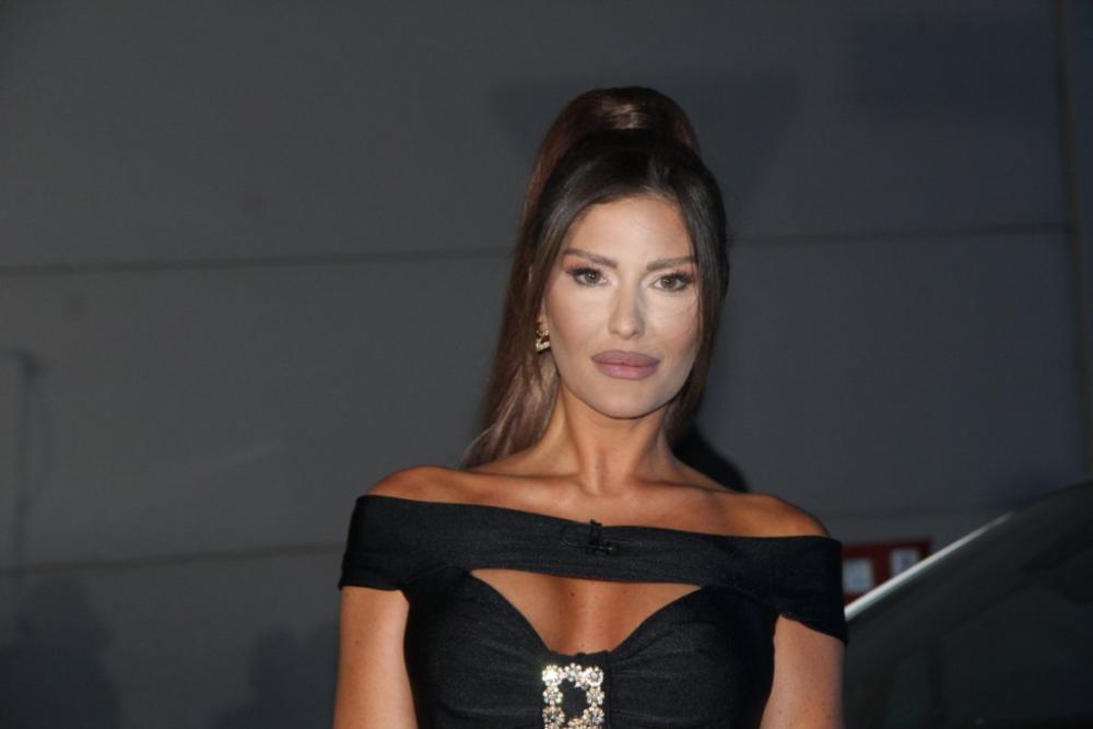 Na krpice spiskala bogatstvo - Ana Radulović pokazala luksuzni gaderober (FOTO)