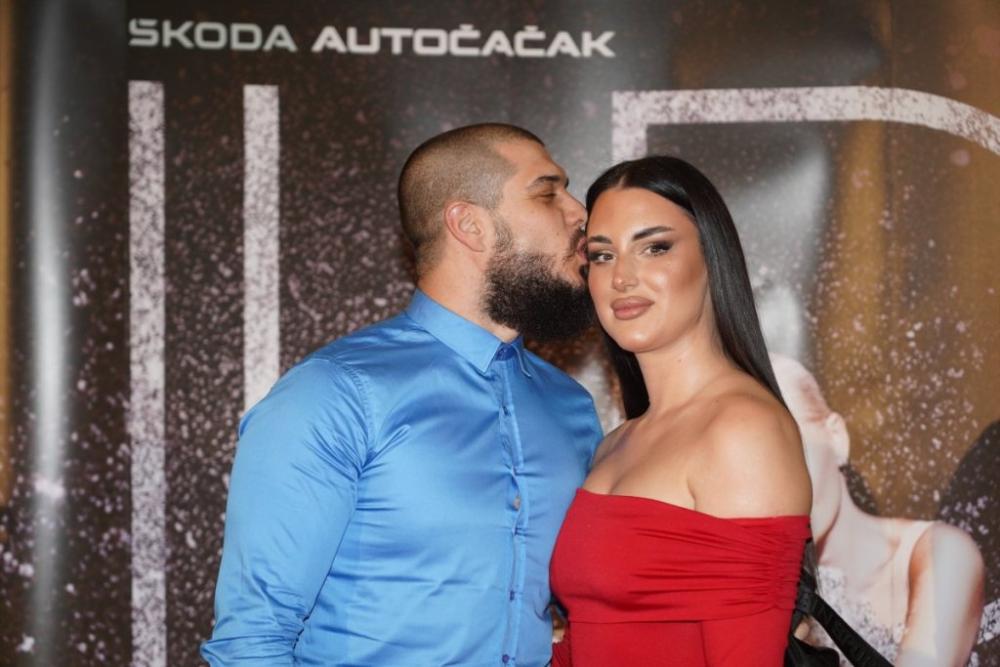 O ovome su dugo maštali: Dejan Dragojević i njegova devojka srećne vesti ne kriju (FOTO)