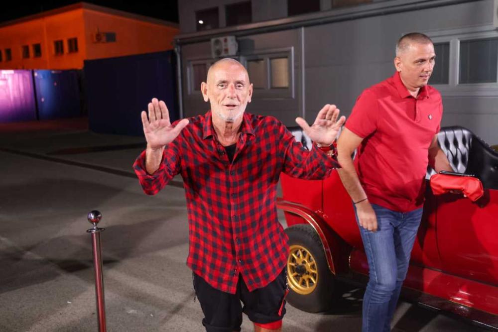 "SA SUPRUGOM RADIM OVO" Prva izjava Lepog Miće nakon Elite 8, evo šta je rekao o ćerki koja živi na visokoj nozi
