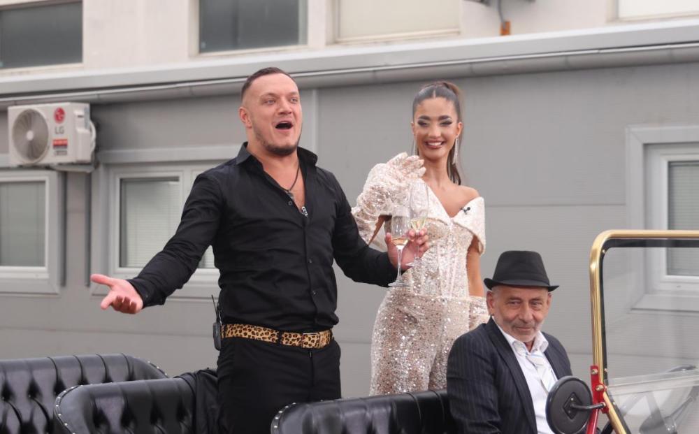 ANĐELA S PAVLOM JOVANOVIĆEM OTIŠLA SA ŽURKE, GASTOZ POBESNEO: U Šimanovcima haos, pobednik viče: Ne znam gde je otišla!