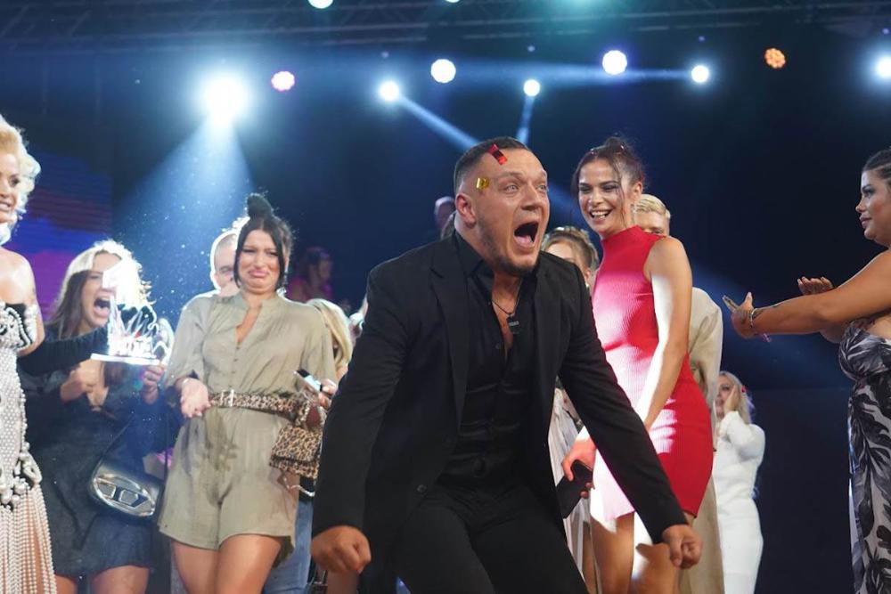 Kući odneo treću pobedu u rijalitiju i 100.000 €: Evo šta je Gastoz poručio nakon trijumfa u Eliti 8