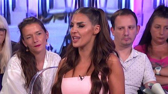Miljana Kulić rešeta na Boga ne misli: Gastoza i Anđelu demolirala brutalnim prozivkama, Ena Čolić sluša i ne skida osmeh! (VIDEO)