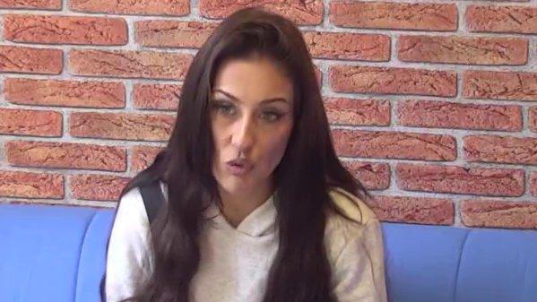 RODILA BIH DETE, ALI NE NJEMU!  Tenzija u radiju zbog Stefani i Munje sve veća, ona progovorila o RASKIDU: Veza nam je jedno veliko sr*nje, više emocija je imao prema Slađi i Kristini (VIDEO)