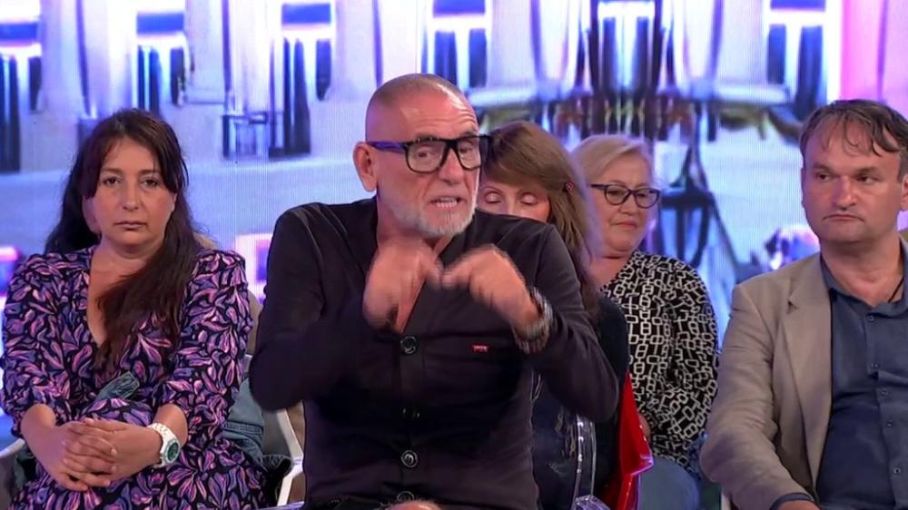 Gledateljka urnisala Anđelu Đuričić: Brutalnim prozivkama je demolirala, Lepi Mića javno prozvao nju i Gastoza! (VIDEO)