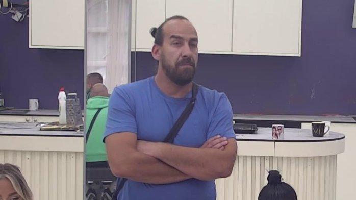 Odlučio da živi život punim plućima: Milovan rešen da se bori za Aleksandrinu ljubav, ona lagana kao pero! (VIDEO)