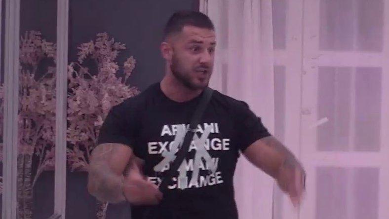 KARAMBOL: Marko Stefanović probija zidove urlicima zbog okršaja njegove majke i Sanje Grujić! Istina izašla na videlo, ovo je krio mesecima (VIDEO)