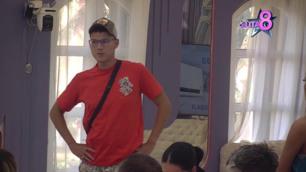 OBRADOVAO SE! Peja ne krije sreću jer je ugledao oca, pa priznao: Nisam obrukao nikoga! (VIDEO)