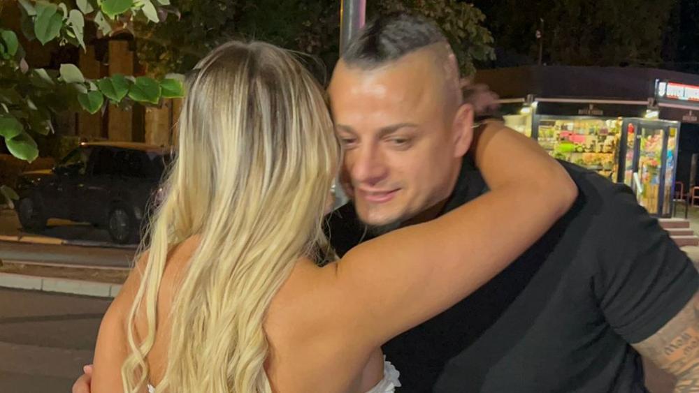 ŠOK! Pogledajte kako je izgledao prvi susret Sofije i Terze, izgrlili se i izljubili pred svima (FOTO+VIDEO)