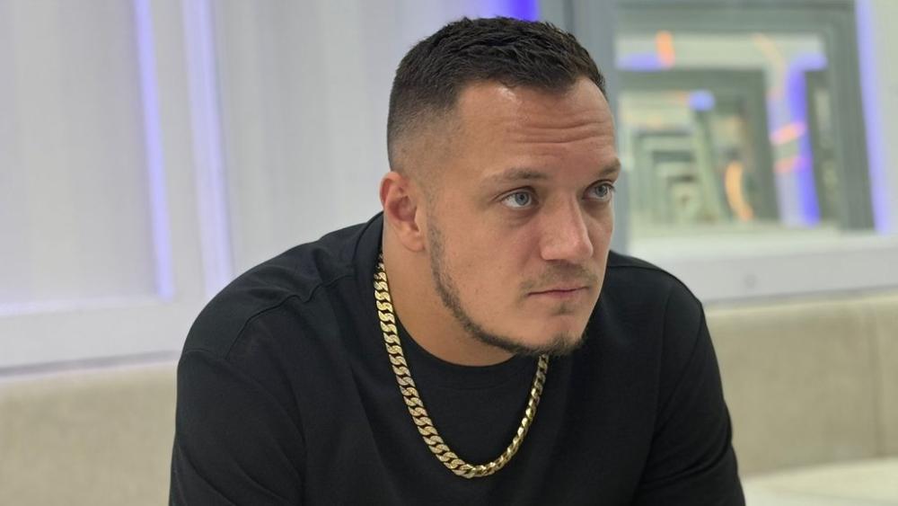 Gastoz završio u bolnici: Pobednik Elite se oglasio, evo o čemu se radi! (FOTO)
