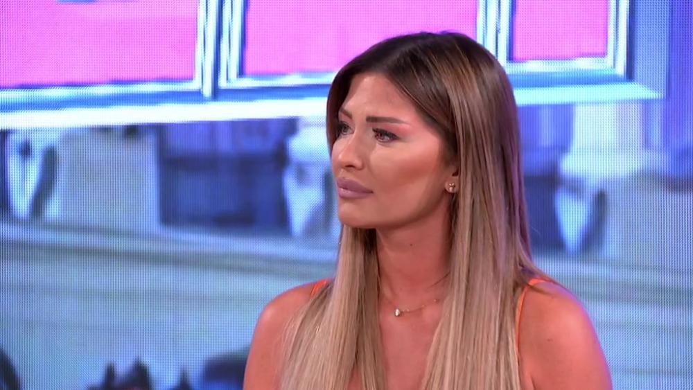 Gastoz uputio javno izvinjenje Ani Radulović: Zbog optužbi njegove bivše devojke poslao brutalnu poruku, voditeljka u suzama (VIDEO)