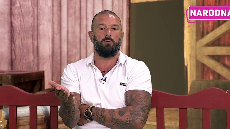 'ONA JE VELIKI FOLIRANT I IZGUBLJEN SLUČAJ' Lakić stao u odbranu svog prijatelja Pece, pa se OBRUŠIO na Aleksandru Babejić (VIDEO)