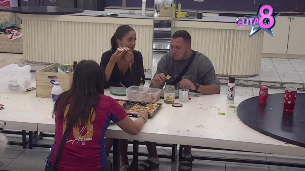 Kao u dobra stara vremena: Anđela, Gastoz i Džordi kao prava porodica doručkuju, sve sluti na novi početak! (VIDEO)