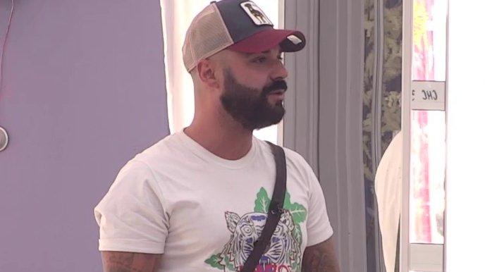 I dalje ne veruje! Luka preponosan na to što njegov sin pozdravlja Aneli, progovorio i o Baji: Snimio je ljuljašku na kojoj sam... (VIDEO)