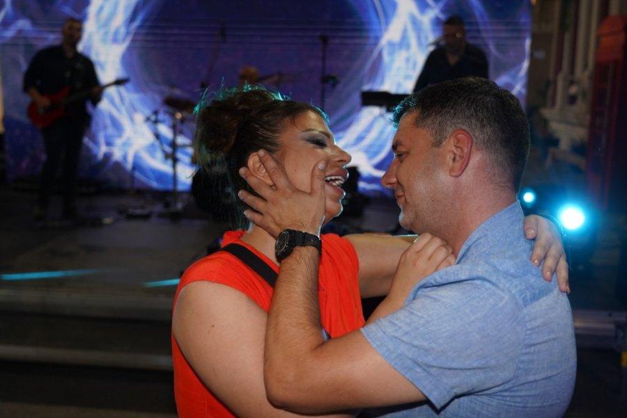 IVAN I MILJANA NAŠLI ZAJEDNIČKI JEZIK, VODE ŽELJKA NA MORE! Isplivao snimak razgovora Marinkovića sa sinom! (VIDEO)
