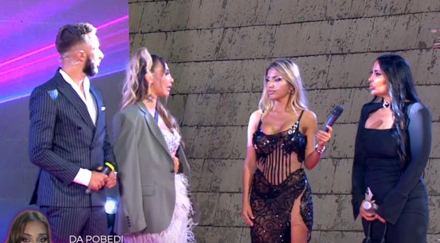 NAPADNUTI VODITELJI NA SUPERFINALU - SITA AHMIĆ TUŽI PINK! Sraman potez sestre izbačene Aneli, hitno zaustavljen program!