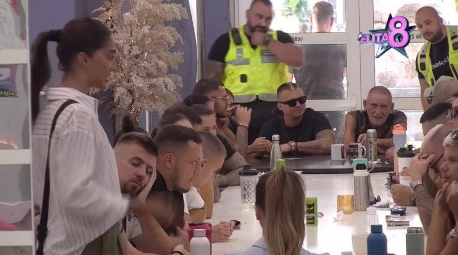 TI SI ZA ZATVOR I LISICE! Anđeli POPUSTILE kočnice, pa ŽESTOKO udarila na Karića, on joj BRUTALNO OBRUSIO: "Nikad te nisam želeo"! (VIDEO)