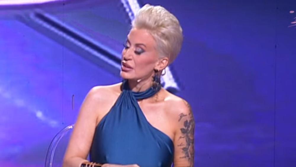 Finalno izbacivanje u "Eliti": Večeras je on prvi stigao u studio - Njega je Dušica oberučke dočekala