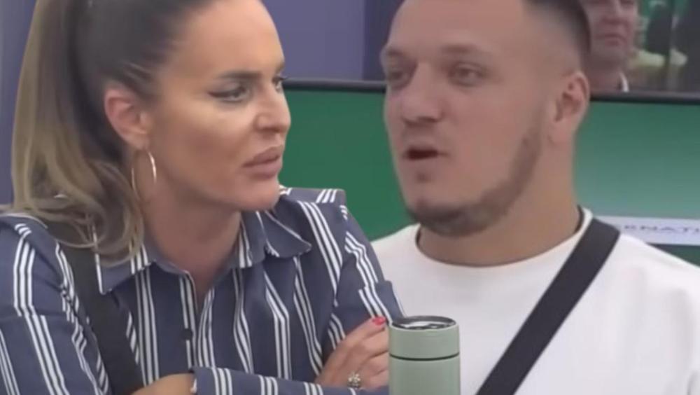 Gastoz i Kačavenda se ne smiruju ni pred kraj, prozivke pljušte sa svih strana: "Zadržite ružne reči u vašim ustima" (VIDEO)
