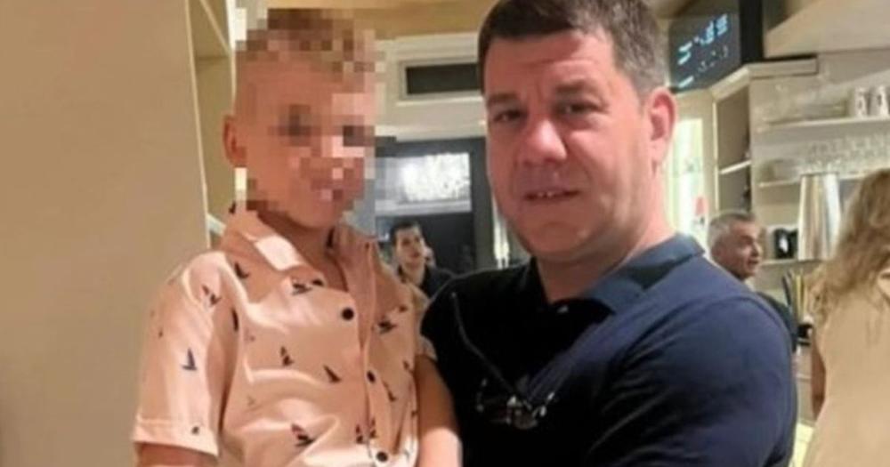 Ivan Marinković drži Željka u naručju, torta za naslednika je nestvarna: Nikad emotivnija slika