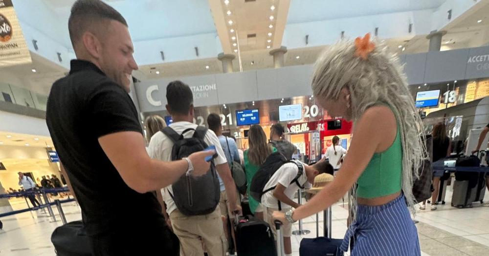 Ekskluzivni paparaco: Anđelo Ranković uhvaćen sa novom devojkom! Anita tvrdi da je udata, liči na Džehvi