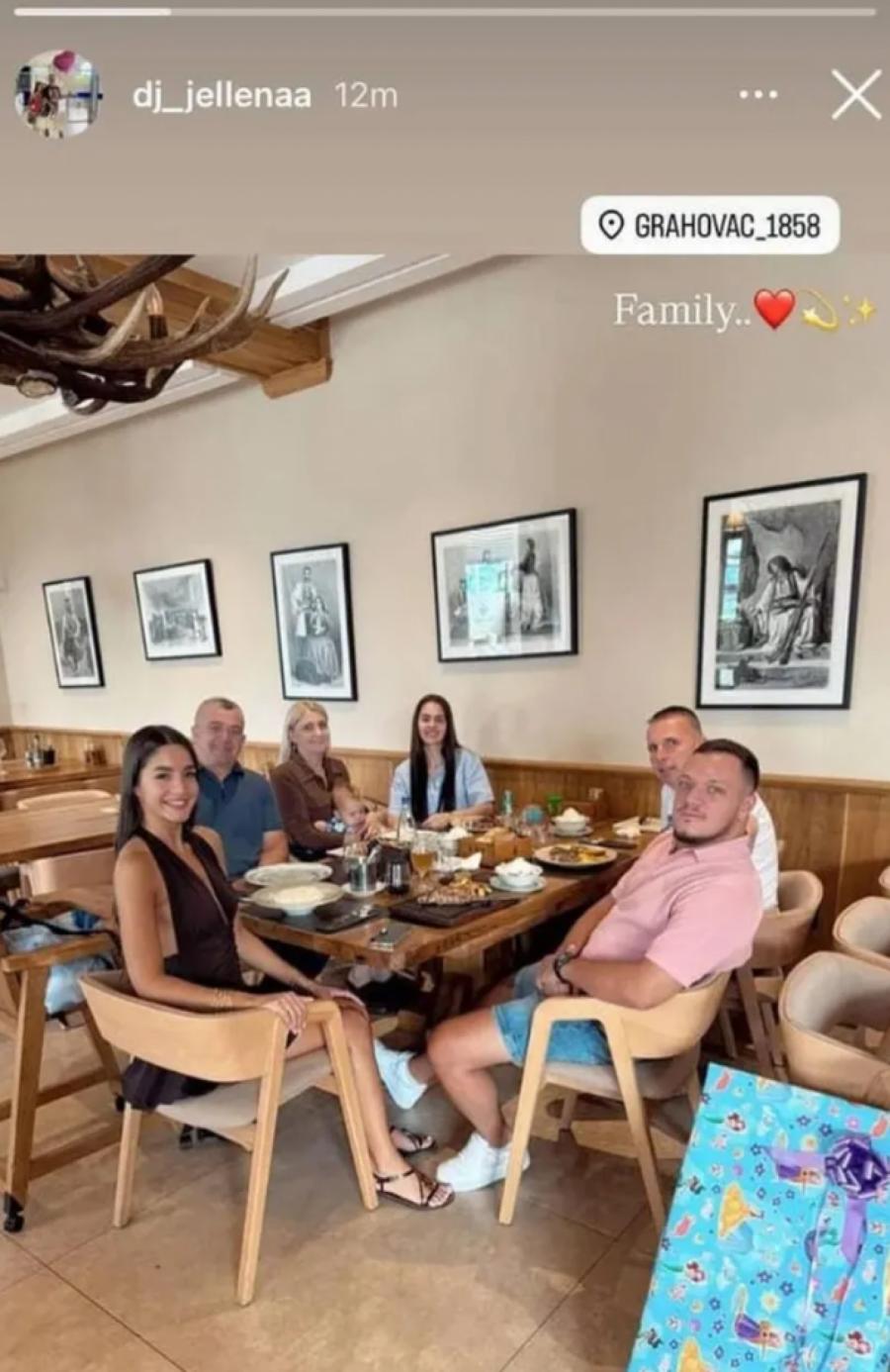 ANĐELA UPOZNALA GASTOZA SA PORODICOM Ne kriju sreću, a jedan detalj govori sve (FOTO)