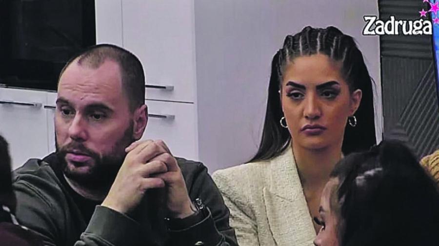 "NEKA DOBRO RAZMISLI O SVOJIM POSTUPCIMA" Zvezdan Slavnić se brutalnom porukom obratio Anđeli Đuričić i objavio dokumenta! (FOTO)