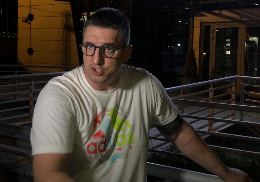 "ZAVALIĆU TI ŠAMARČINU, STOKO, ONESVESTIĆU TE!" Skandal u kući Kristijana Golubovića, o svađi ne prestaje da se priča!