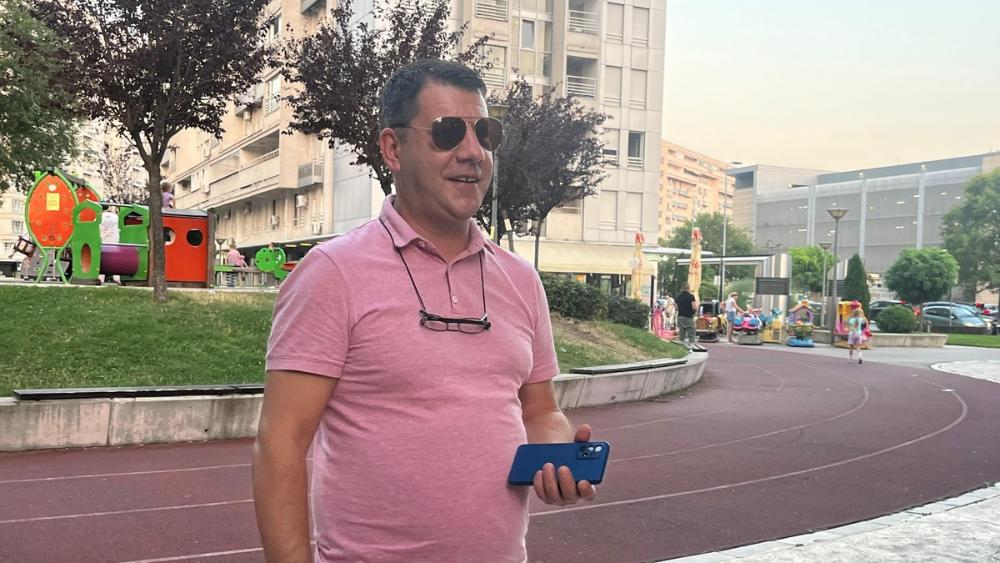 "Nisam se čuo sa Lenom, valjda će se UDOSTOJITI DA OSTVARIMO KONTAKT" Ivan Marinković o ćerki i Goci Tržan, a evo šta kaže o Miljaninoj šali da je imala moždani udar: "NIJE MI BILO SVEJEDNO" (Video)