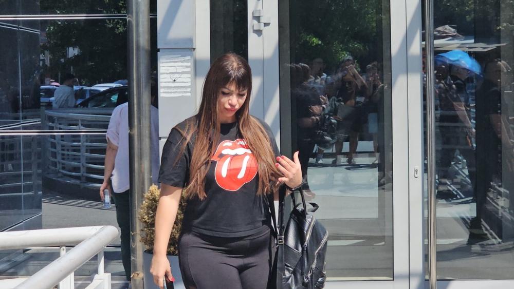 MILJANA KULIĆ KOD ESTETIČARA Popunila usne i stavila veštačke trepavice, a sad otišla na zatezanje lica