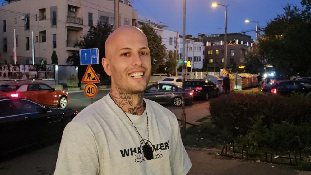 Budući učesnik "Elite 9" Jovan Jovičić ima dve devojke i planira da ih vara