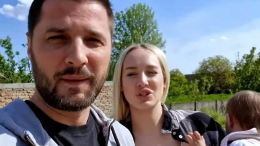 LUNA I MARKO PRODAJU VIKENDICU ZA HILJADE EVRA Imali planove da sagrade luksuz u selu Mramorak, a sad preokret: Ovako izgleda imanje VELIČINE FUDBALSKOG TERENA