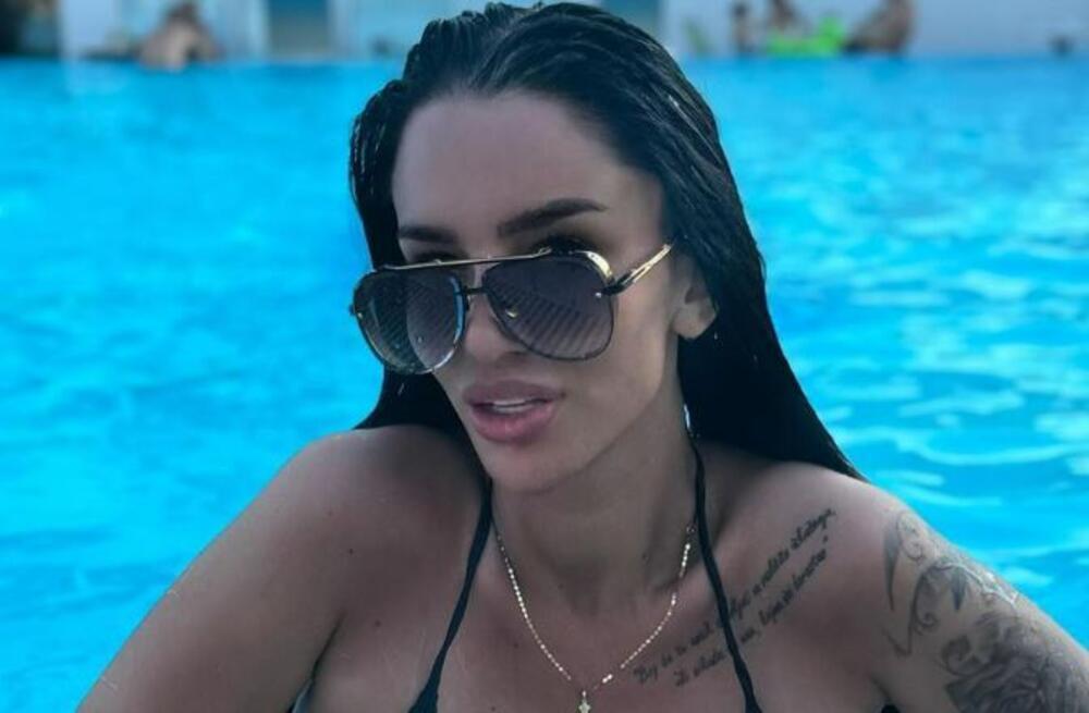 "Dosta toga me je strefilo" Aleksandra Nikolić raskinula veridbu, nakon rastanka rešila ovo da ispriča o bivšem