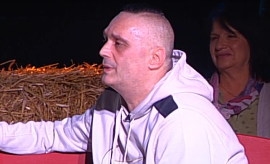 "SVAKO JUTRO JOJ KUPIM DVE LIZALICE" Luks o vezi sa 25 godina mlađom devojkom, isplivali svi detalji