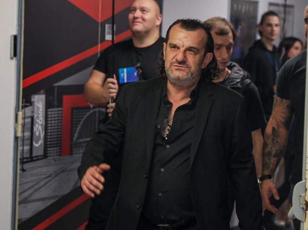 "Da li vi znate koga zovete?!": Aca Lukas pobesneo nakon tvrdnji da je Aleksandri Nikolić platio za odnose