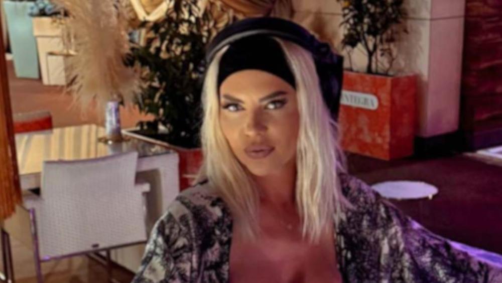 Bivša rijaliti učesnica moli za pomoć: Sakuplja novac za lečenje majke, potrebno joj je 18.500 evra