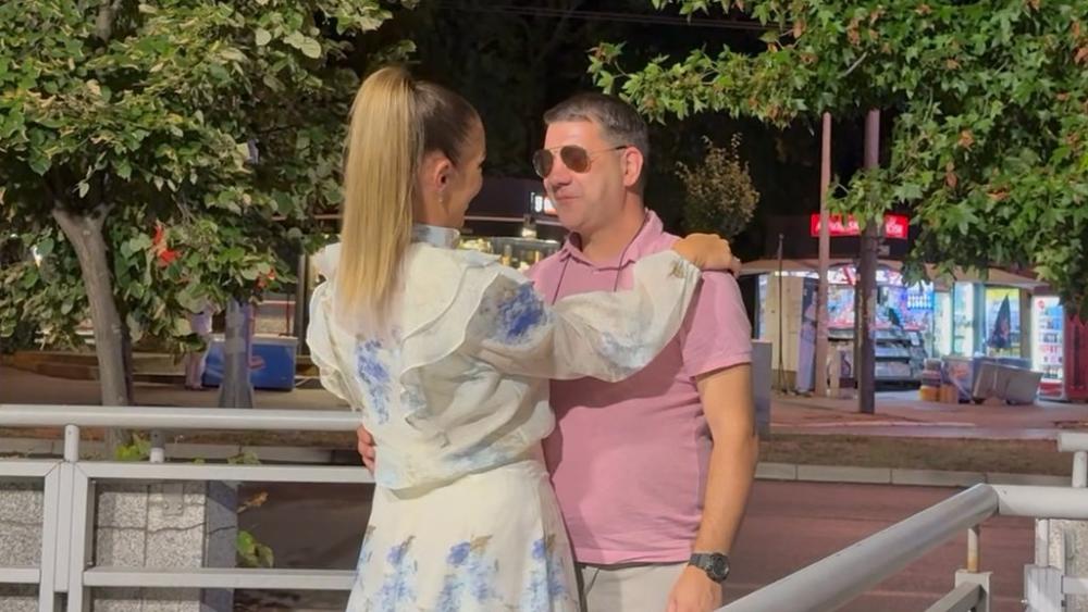 OVO NIKO NIJE OČEKIVAO! Kačavenda se bacila u zagrljaj Ivanu Marinkoviću: Evo kako je izgledao prvi susret (VIDEO)