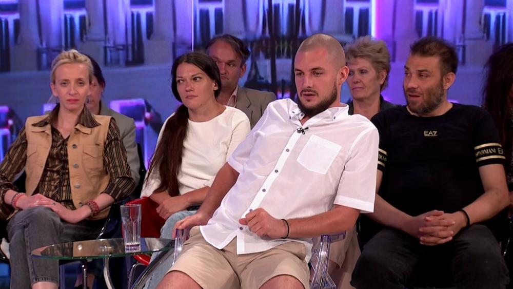 DAO SVOJ SUD: Gruja prokomentarisao veridbu Aneli i Luke, pa se osvrnuo na svoj sukob sa Mrvicom! (VIDEO)