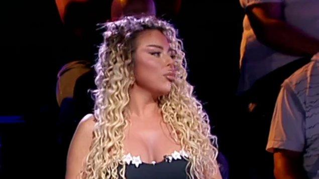 Sofija se hvalila drugaricama o flertu sa Karićem, pa sad sve porekla: Ponovo dobila amneziju, pa pokušala da se izvuče uz novu laž! (VIDEO)