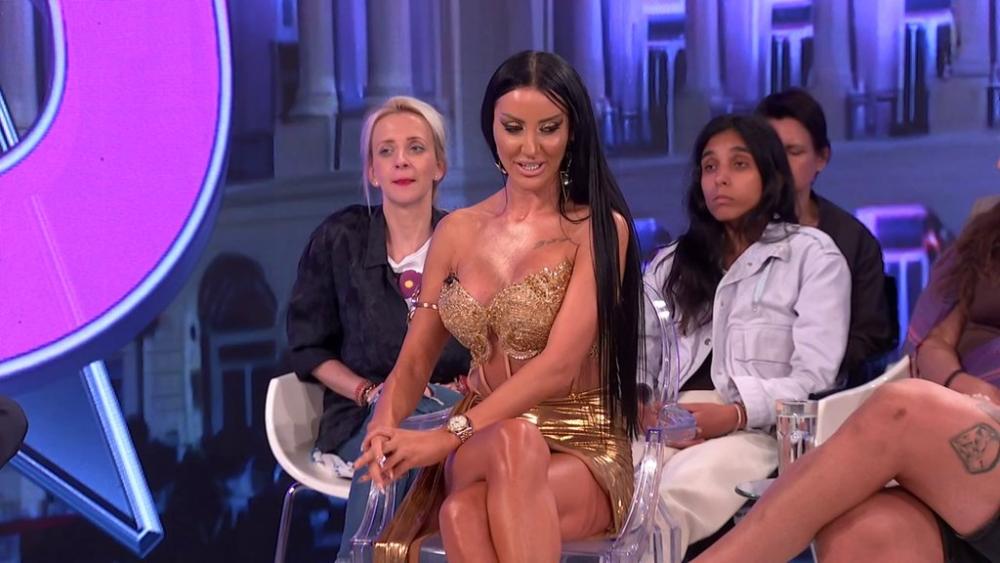 PORŠELINI POPUSTILE KOČNICE: Napravila Terzi LJUBOMORNU SCENU uživo u programu, pa progovorila o upoznavaju sa njegovom porodicom! (VIDEO)