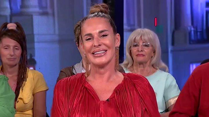 KO PRVI KRENE TAJ ĆE DA DOBIJE PO NJUŠCI: Kačavenda spremila dokaze protiv bivših cimera, Gastoz joj prvi na tapeti! Evo da li i dalje želi Enu za snajku (VIDEO)