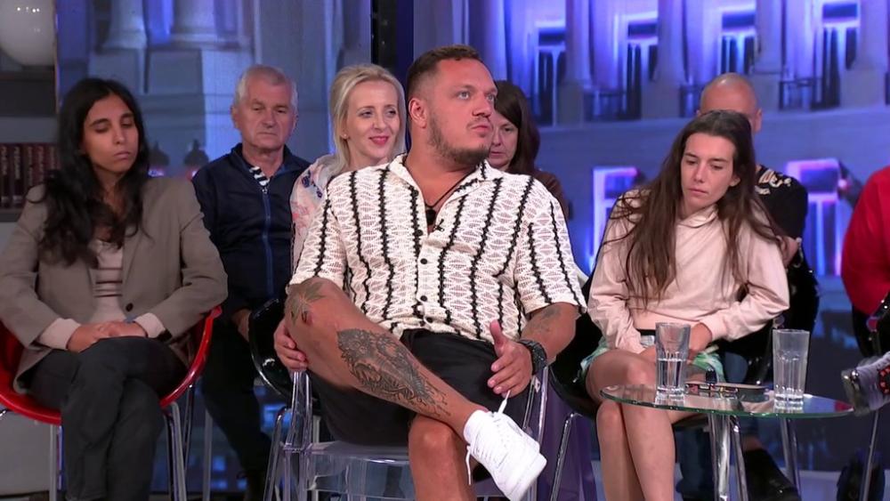 BEZ UVIJANJA U CELOFAN: Gastoz otkrio šta nakon svega misli o Kariću, evo šta mu NAJVIŠE zamera! (VIDEO)