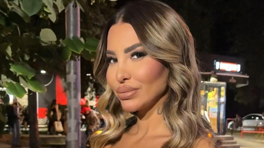 Luka leži u krevetu sam, a ja... Aneli bez dlake na jeziku žestoko udarila na Sandru i Kačavendu! (VIDEO)