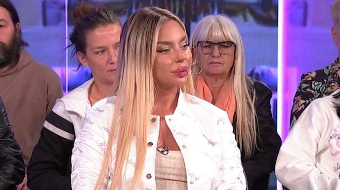 Ukucajte XXX, pa gledajte Anđelu: Sofija  razvezala jezik za sve pare, pa nikad jače udarila na Đuričićevu! (VIDEO)