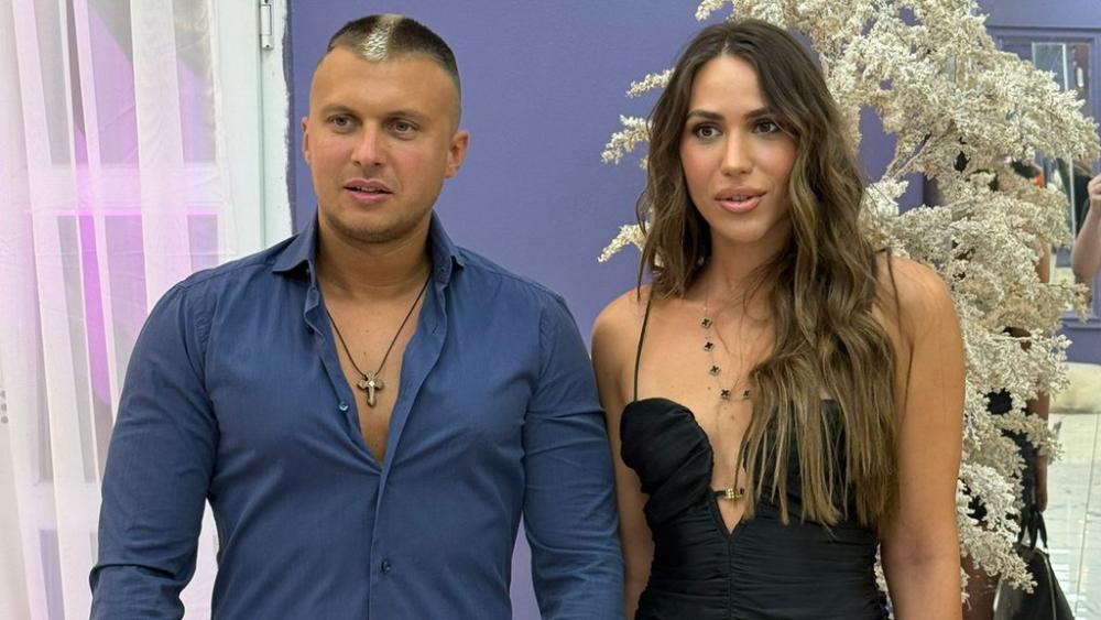 Karić odrešio kesu: Andreu zasipa skupocenim poklonima, mnoge žene ovu mogu samo da sanjaju! (FOTO)