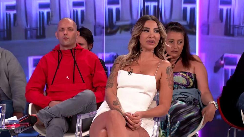 Prekid programa: Baja poslao Sandri poruku, za Aneli neće da čuje ni u najvećem ludilu! (VIDEO)